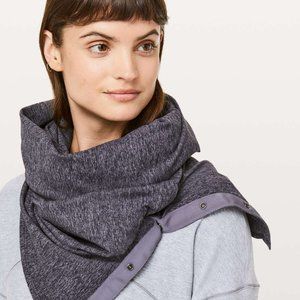 LULULEMON YOGA  GRAY ATHLETIC FITNESS SCARF WRAP NWOT